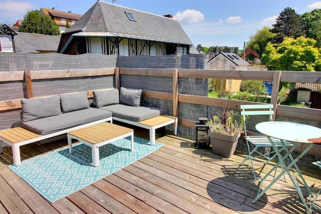 Maison Type Loft Avec Terrasses Βίλα Trouville-sur-Mer Εξωτερικό φωτογραφία